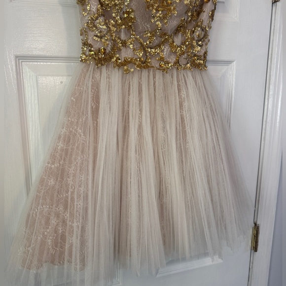 Sherri Hill Dress Beaded Tulle Homecoming Short Gold White 2 - Picture 4 of 9
